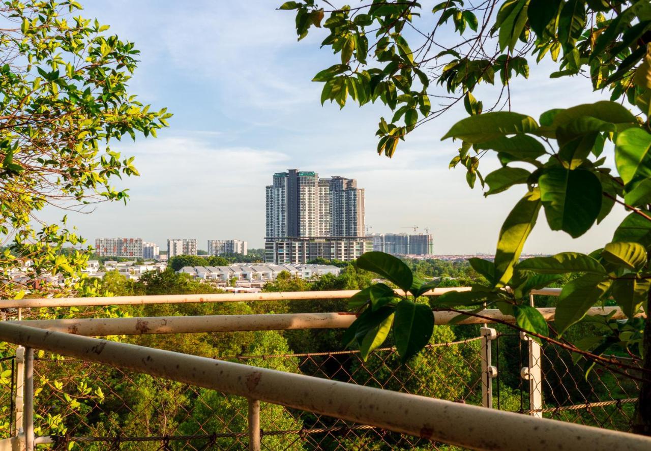Getaway Residence At Cyberjaya Zewnętrze zdjęcie