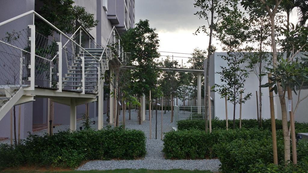 Getaway Residence At Cyberjaya Zewnętrze zdjęcie